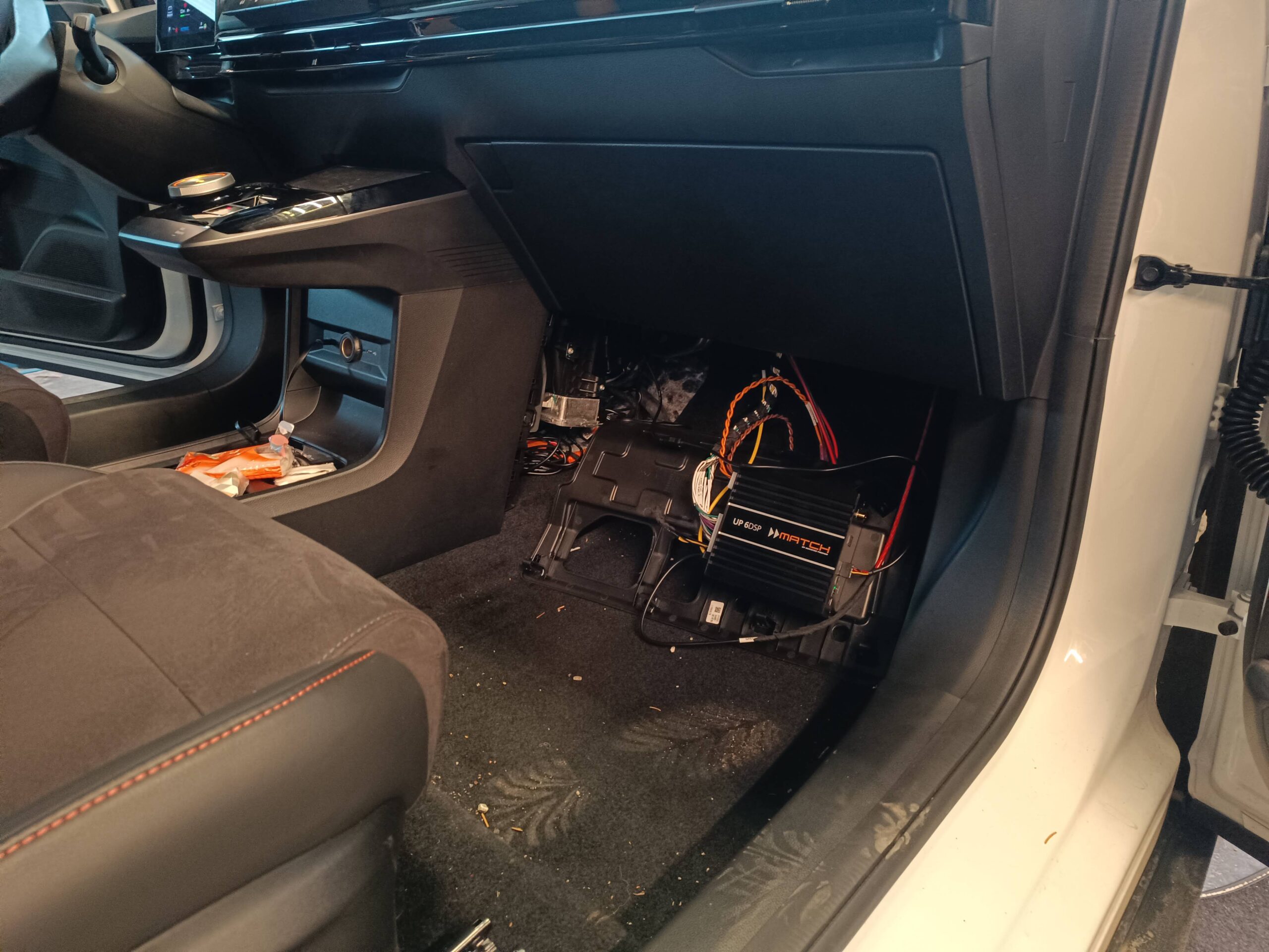 MG4 Soundupgrade Xpower DSP Subwoofer