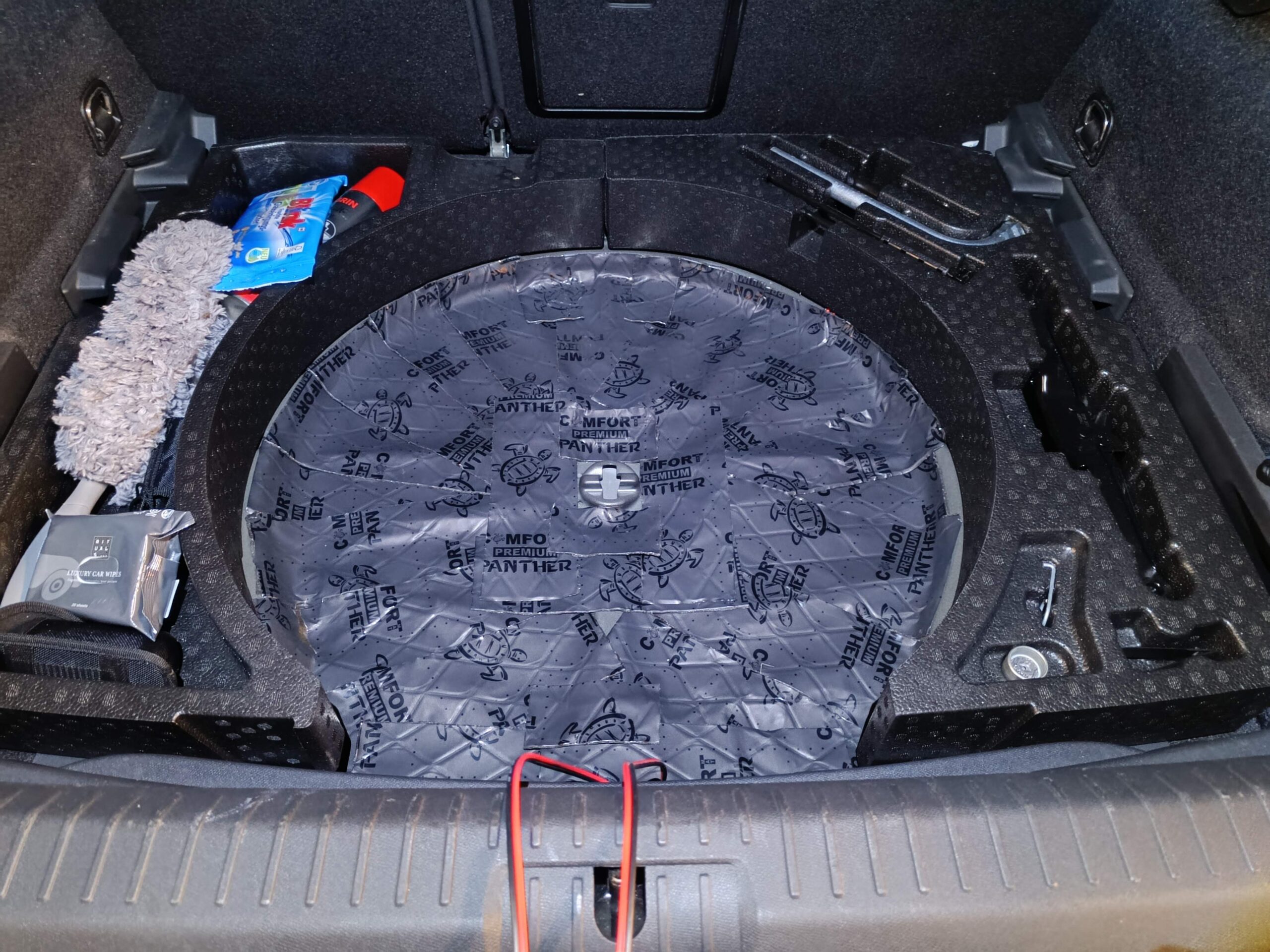 Cupra Formentor Soundupgrade DSP Reserveradsubwoofer