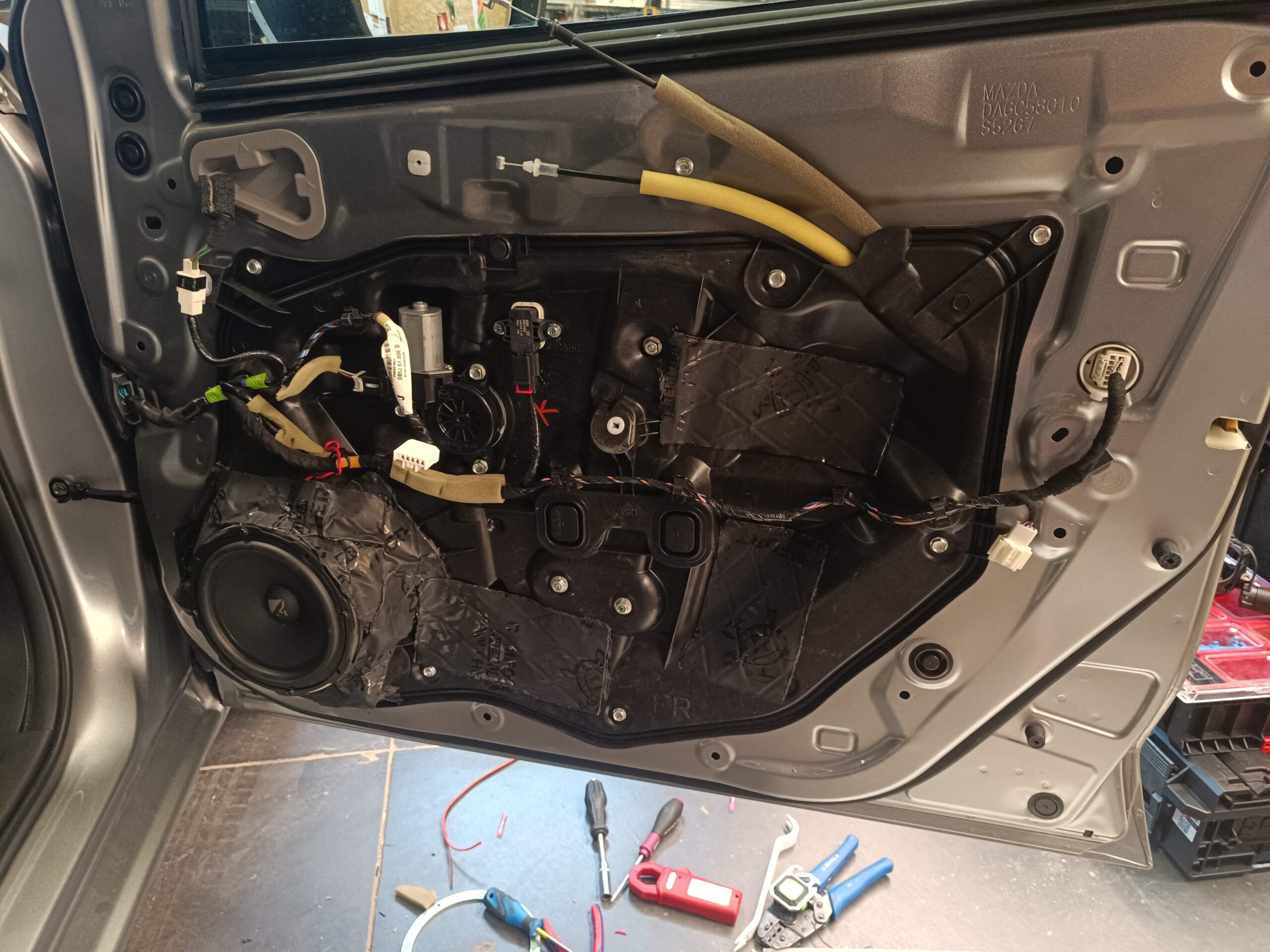 Mazda 2 Typ DJ Soundsystem Upgrade Basic DSP